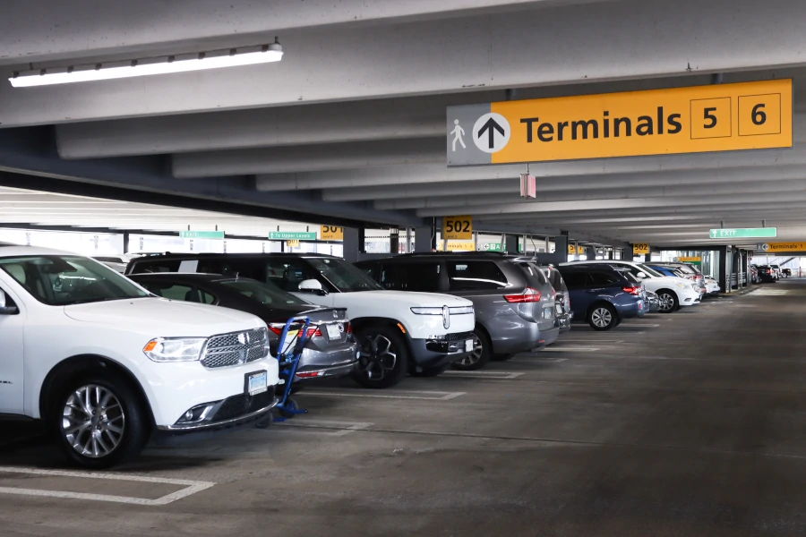 Parking3 JFK Airport